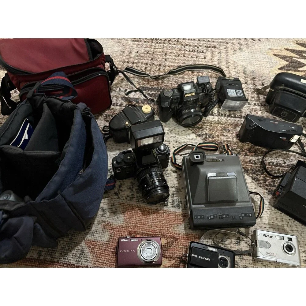 VINTAGE CAMERA LOT